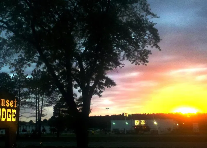 Sunset Lodge Escanaba