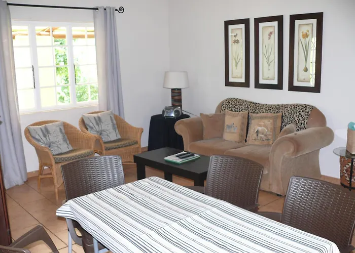 Hluhluwe Country Cottages