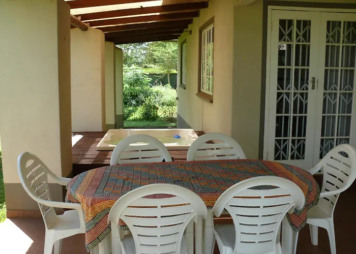 Hluhluwe Country Cottages