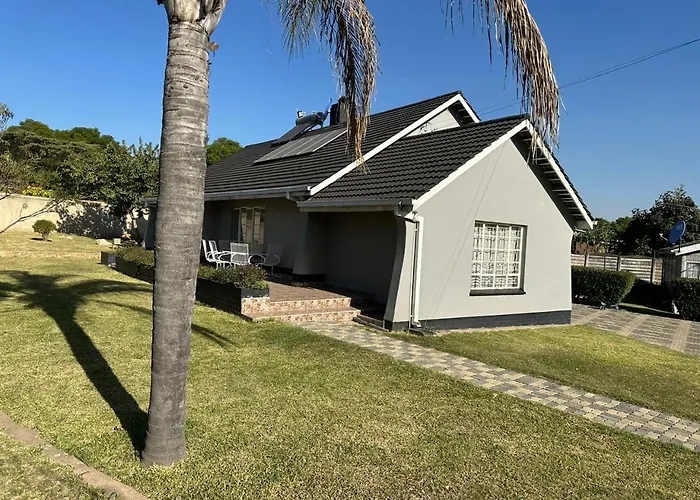 Casamaya Avondale- Charming 3 Bedroom House
