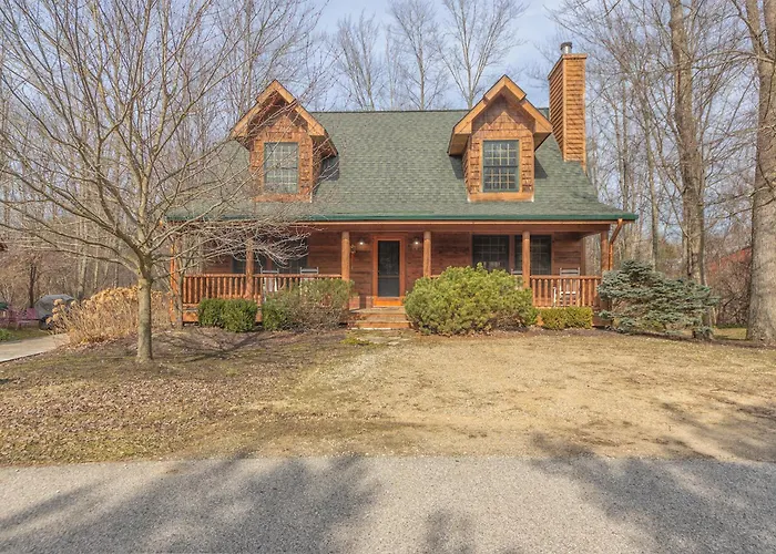 The Great Escape - Cabin With Shared Pool Access