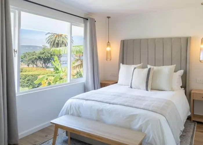Romantic Villa2 Getaway - Beautiful Views, Kolkol, Wifi And Back Up Solar