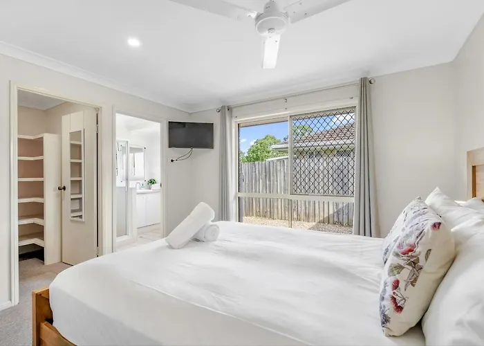 Wattlebird Lane - Sunny Family Friendly Abode