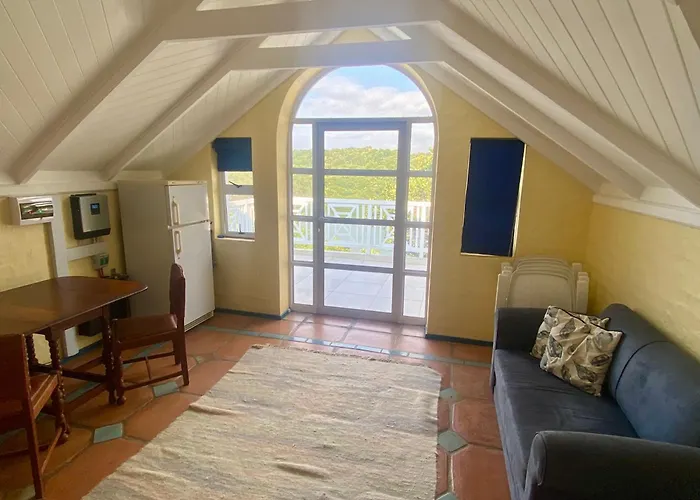 The Villa At Caribbean Estates