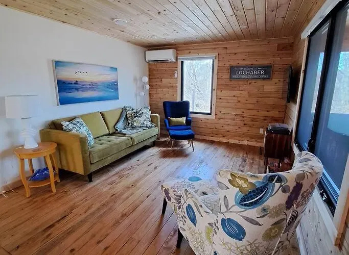 Retreat Lodge - Lochaber Lake Lodges