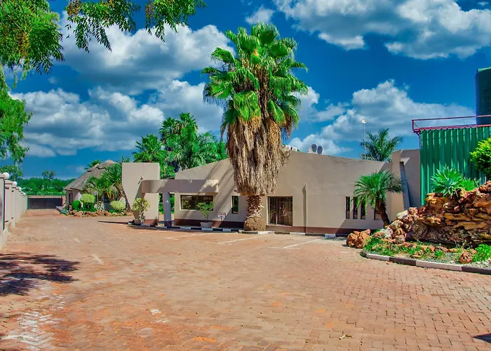 Riverstone Guest Lodge