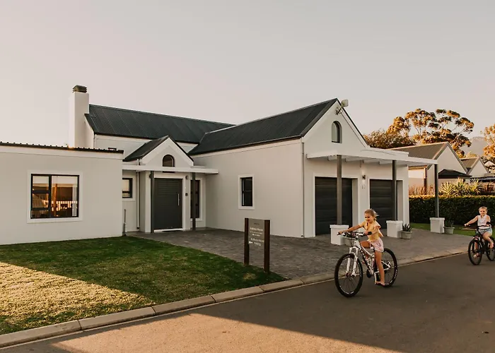 Robertson Halfway House