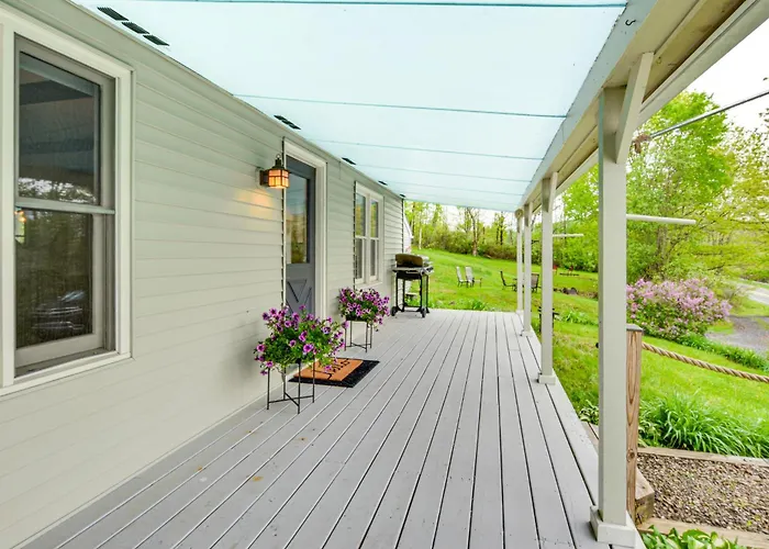 Mountain-View Home In Great Valley W/ Large Yard!