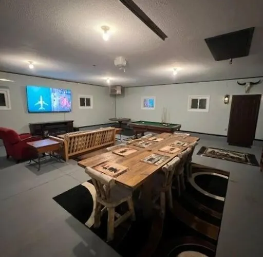 The Clear Lake Retreat