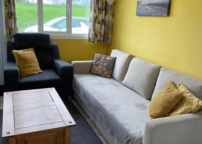 8 Sandy Bottom Sandown Bay Holiday Park, Reduced Ferry, Please Contact Us