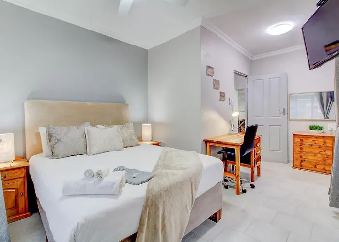 Luxurious Self-Catering Villa, Step-Free And Pet-Friendly