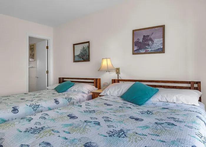 Griffin By Oak Island Accommodations