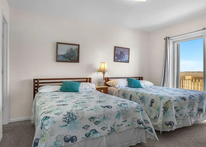 Griffin By Oak Island Accommodations