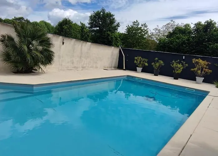 La Villa Bénédictins avec piscine