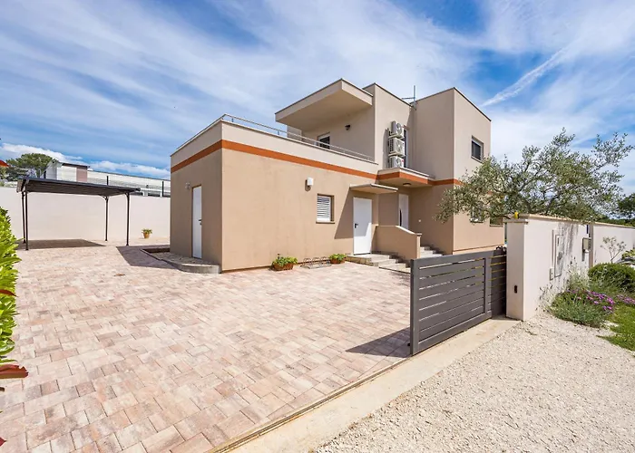 Villa Sunny Olive