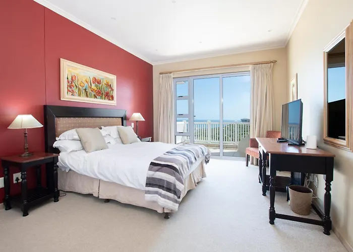 Lifestyle Villa At Pinnacle