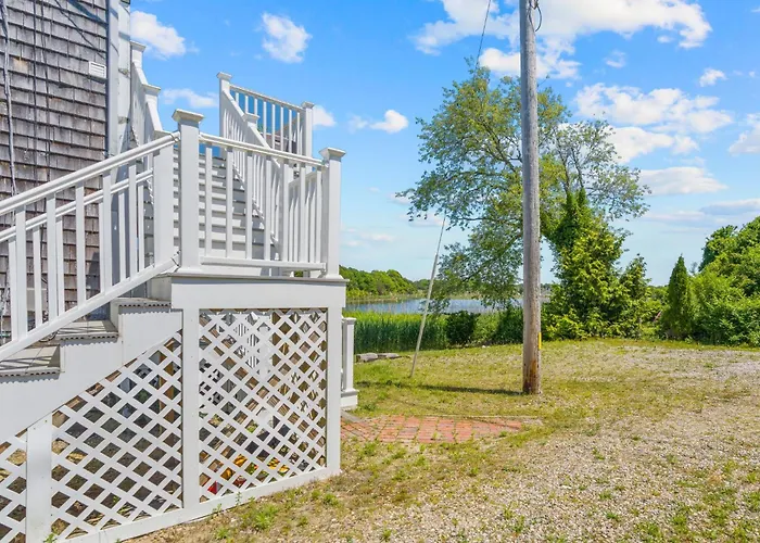 Waterfront Oasis In Yarmouth, Cape Cod