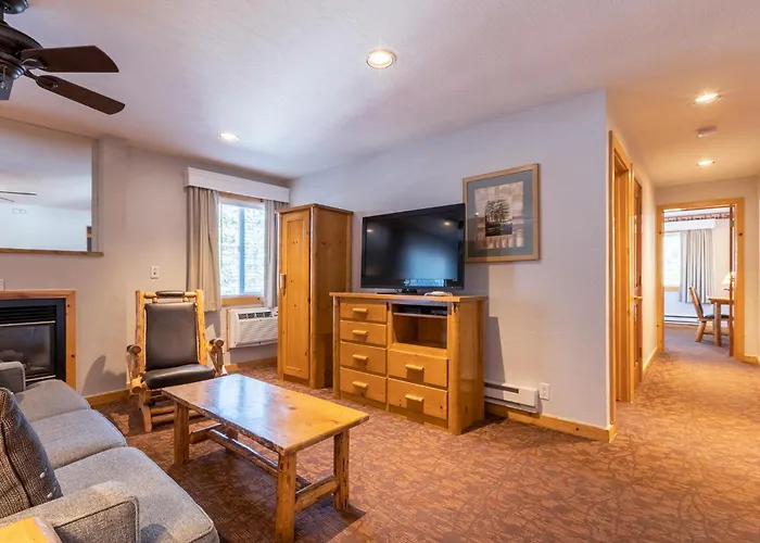 Red Wolf Lodge At Olympic Valley
