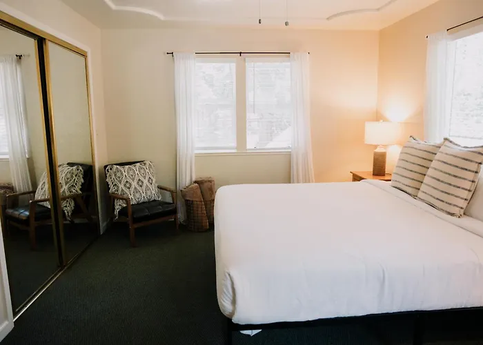 The Long Barn Lodge