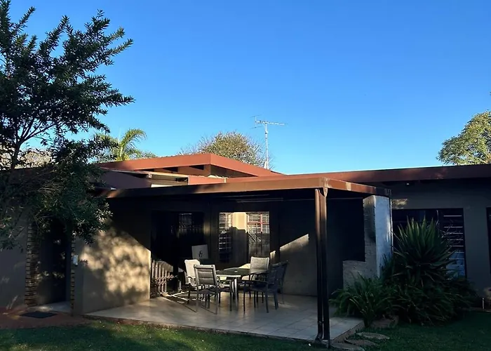 Green Grove Villa Doringkloof