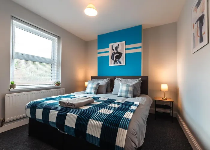 Comfortable 4 Bedrooms-Guests 8-Long Term Disc-Driveway
