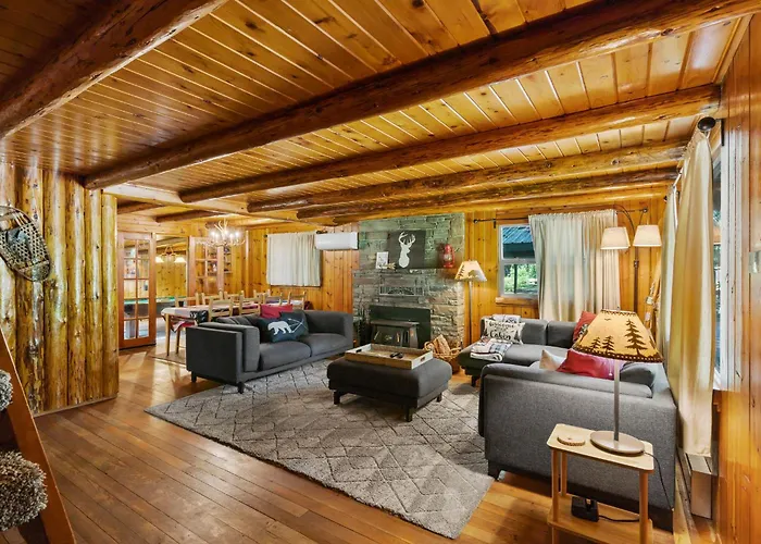 White Pass Log Cabin Luxury Retreat