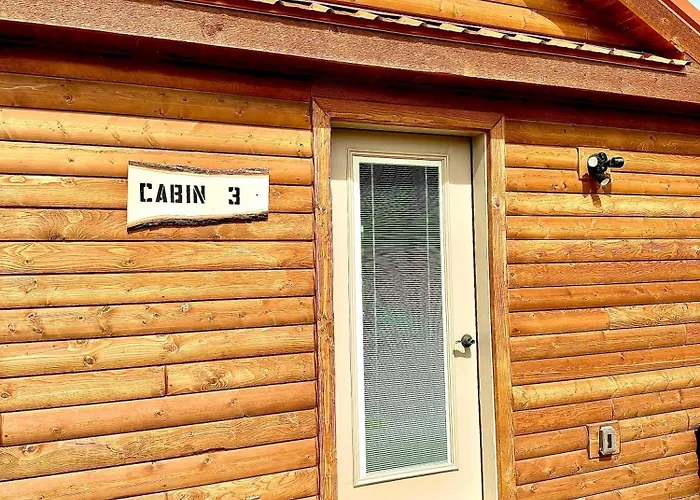 The Lodge At Devils Tower