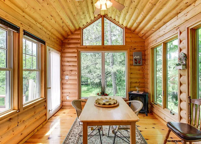 Duluth Lake House - Walk To Beach & Boat Ramp!