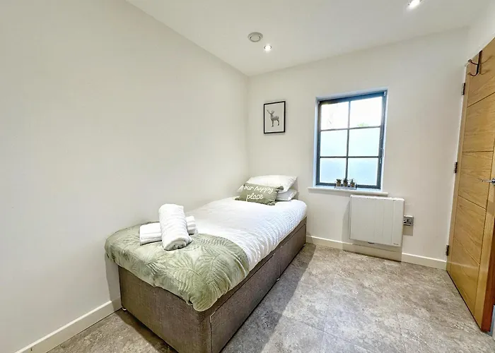 Gwydir Street Stays