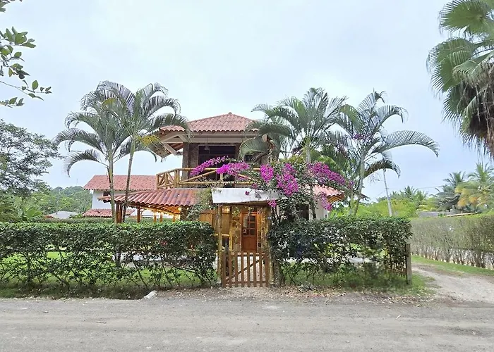 Casa Vacacional Playa Y Campo Familiar