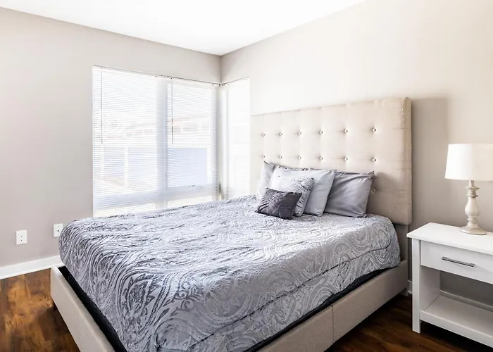 Luxury Downtown Townhome Unit 14