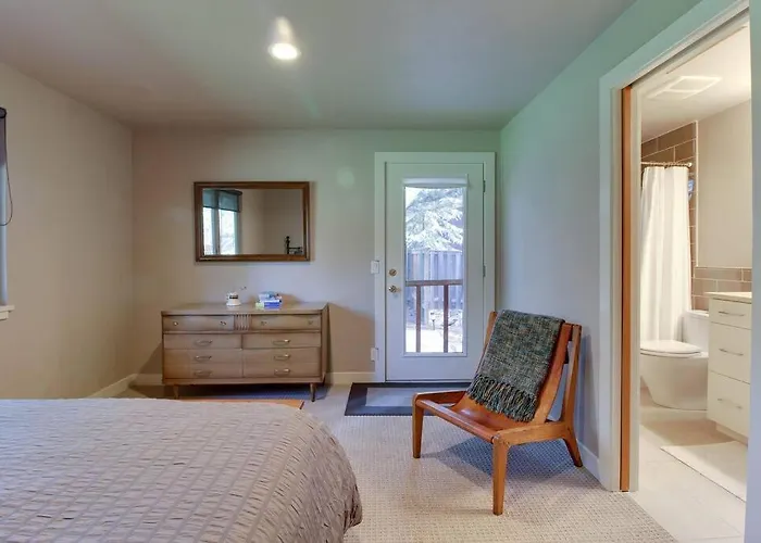 2 Master Suites, Fenced Yard, Hot Tub