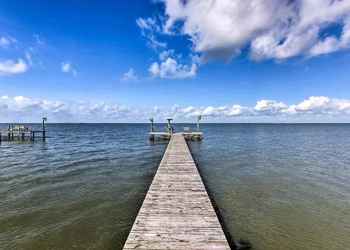 Fishing Pier, Kayaks: Bayfront Home In Palacios!