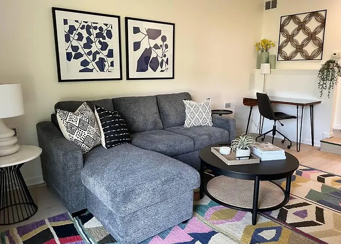 Saugatuck - 1 Bedroom - Sleeps 4
