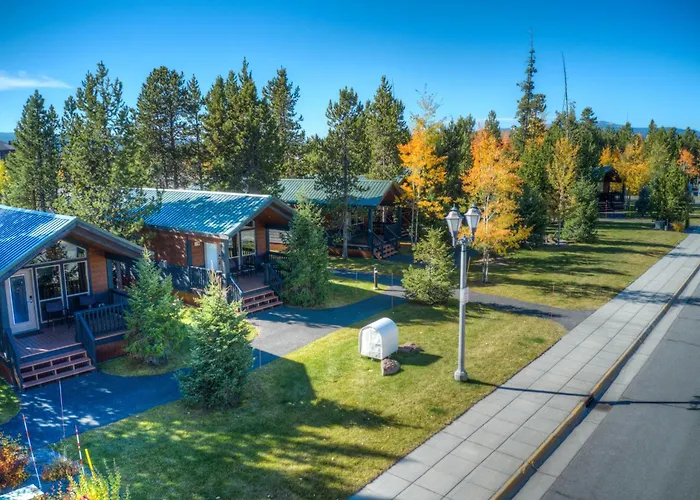 Explorer Cabins At Yellowstone