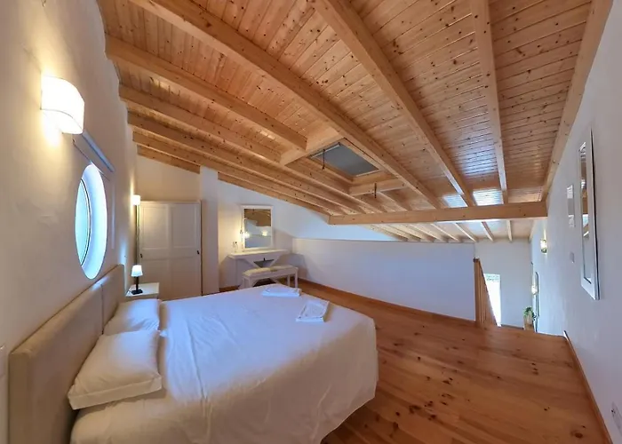 Carrapateira Retreat