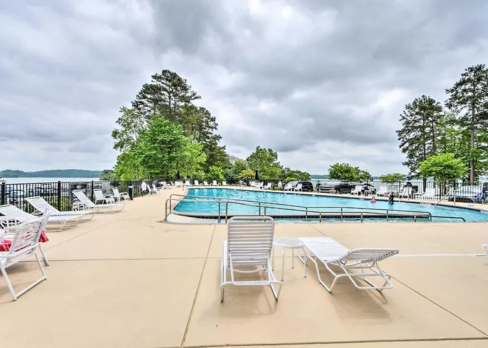 Marina Villa Condo At Lake Keowee W/ Fireplace