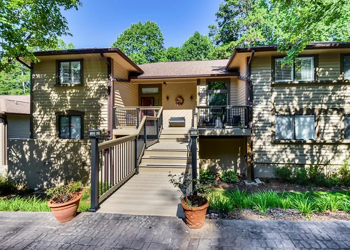 Marina Villa Condo At Lake Keowee W/ Fireplace