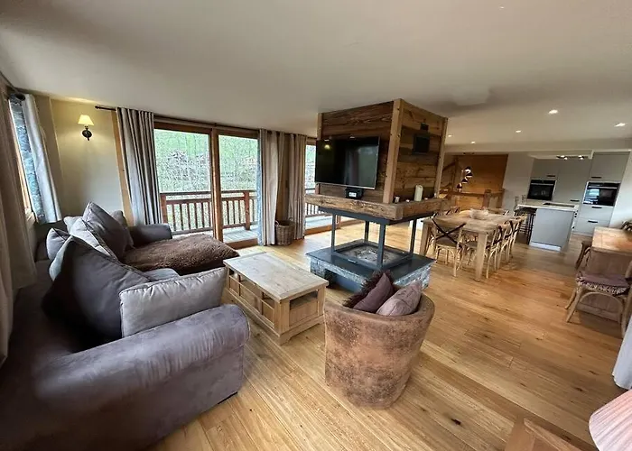 Chalet Rose
