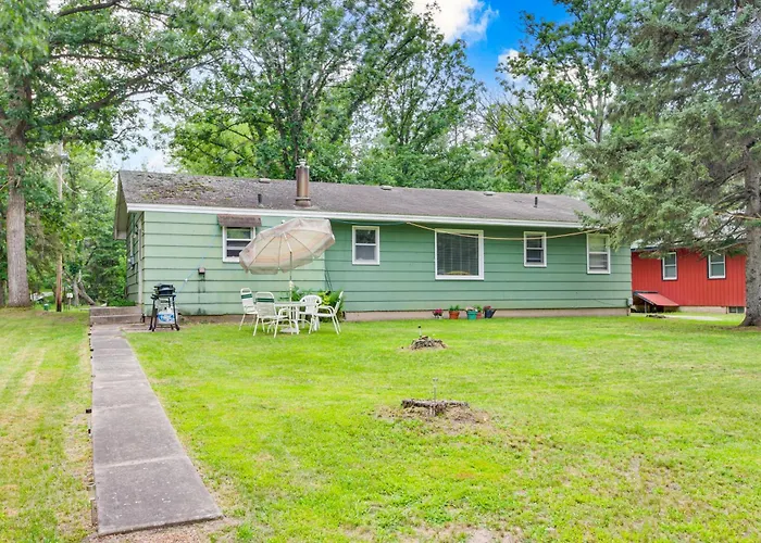 Family-Friendly Home W/ Fire Pit In Pine River