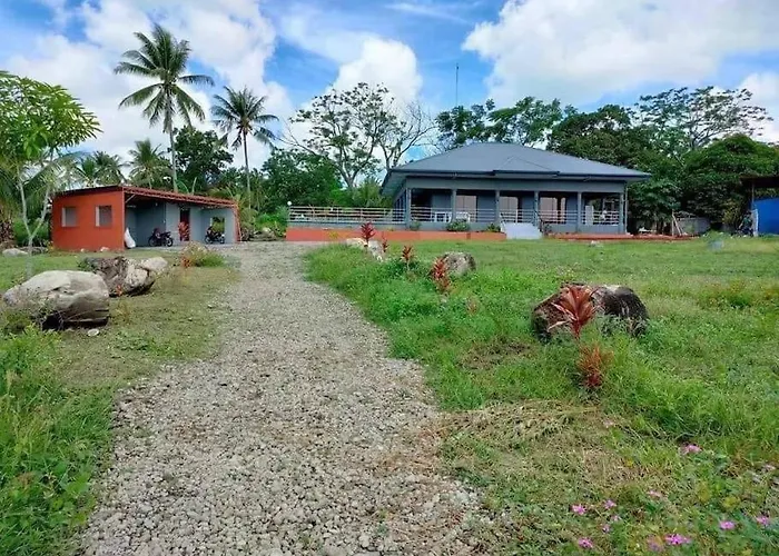 Entire Overlooking Villa With Pool
