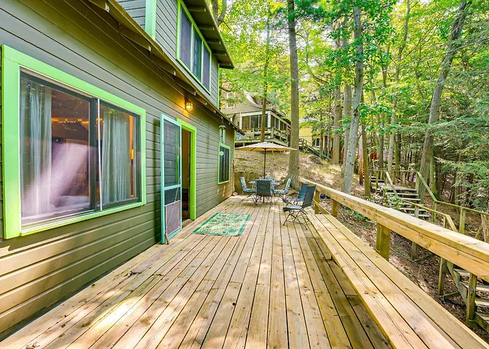 ~ 1 Mi To Dtwn Grand Haven: Lake Michigan Cabin
