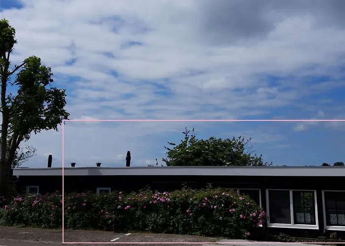 Strandhuis De Bakkeete B