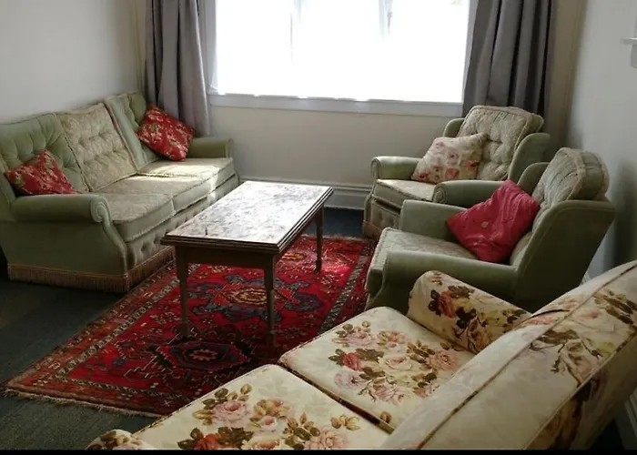 Inner City Cottage