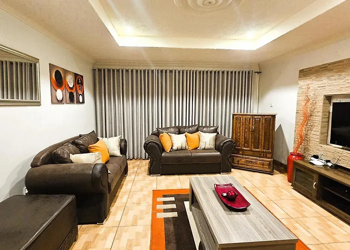 Grey Oak Holiday House