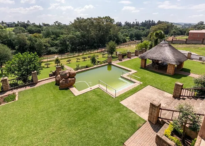 Bishop'S Manor Luxurious Retreat