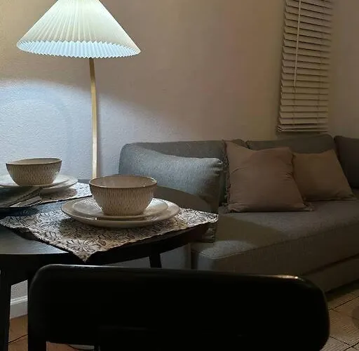 Modern Eclectic 1Br In Central Sd With Free Parking, Kitchen And Ac!