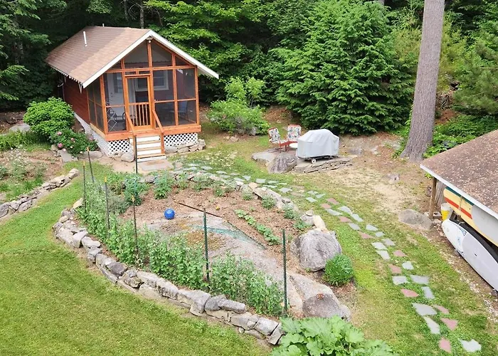 Sebago Lake Cottage On Raymond Cape