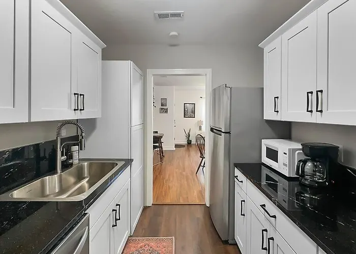 Casita Theresa- 5 Min To Downtown 15 Min To Beach