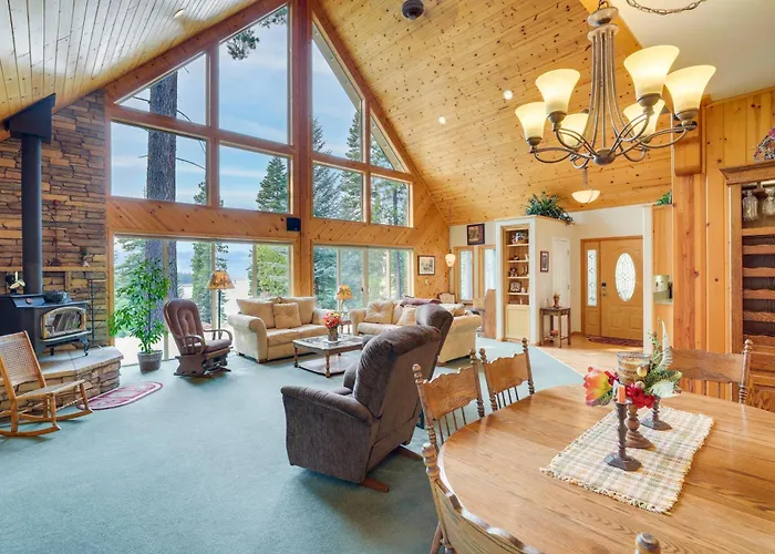 Cozy Chester Home W/ Patio & Lake Access!